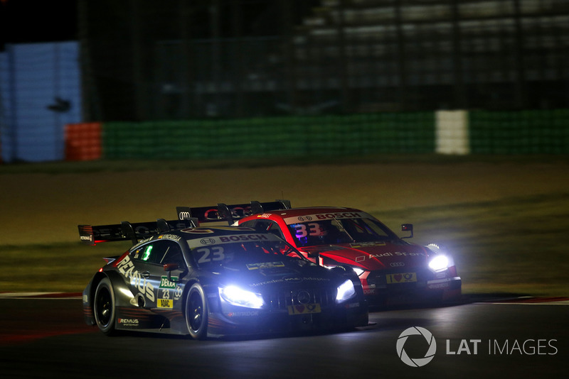 17. Daniel Juncadella, Mercedes-AMG Team HWA, Mercedes-AMG C63 DTM, René Rast, Audi Sport Team Rosberg, Audi RS 5 DTM