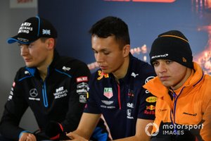 George Russell, Williams Racing, Alexander Albon, Red Bull Racing y Lando Norris, McLaren en la conferencia de prensa