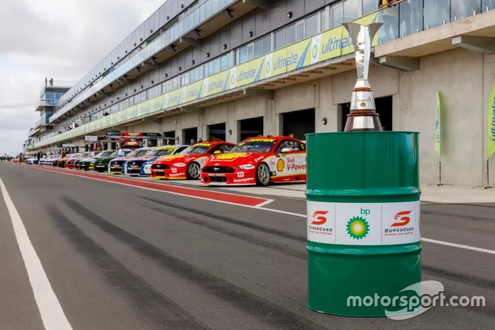 Supercars no The Bend