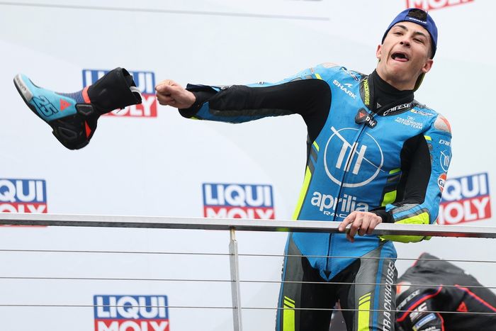 Raúl Fernández*. Victorias: 1 (*en activo)