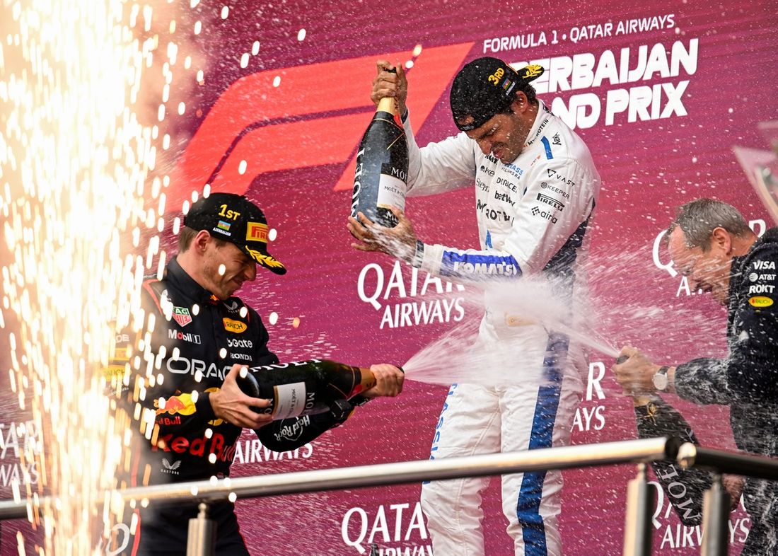 Max Verstappen, Red Bull Racing, Carlos Sainz, Williams