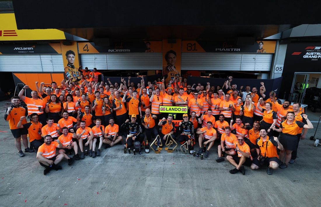 Lando Norris, McLaren, Oscar Piastri, McLaren, Andrea Stella, McLaren