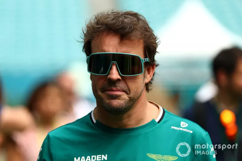 Fernando Alonso, Aston Martin Racing