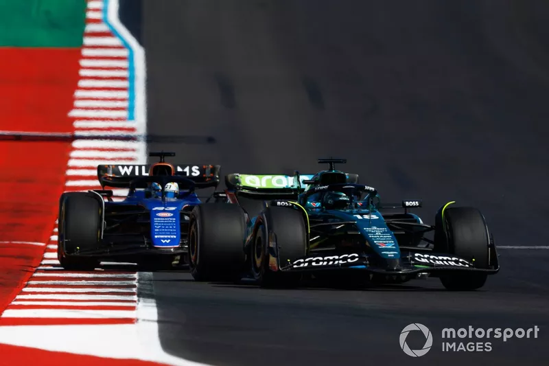 Lance Stroll, Aston Martin AMR24, Alex Albon, Williams FW46