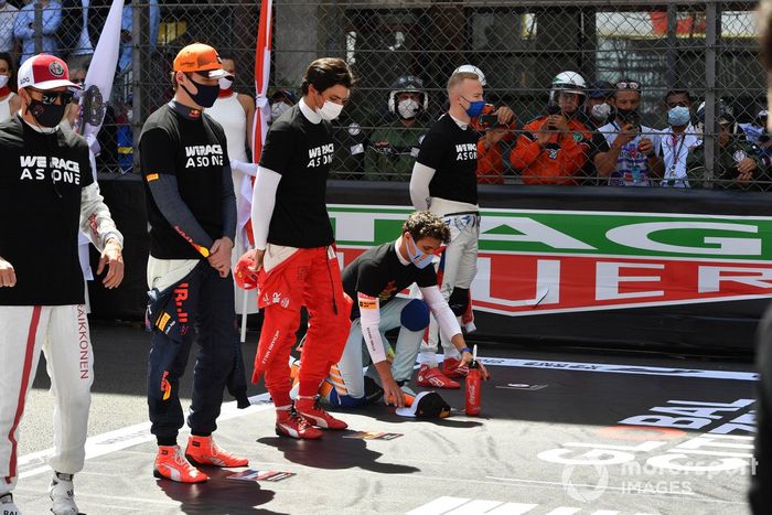 Kimi Raikkonen, Alfa Romeo Racing, Max Verstappen, Red Bull Racing, Carlos Sainz Jr., Ferrari, Daniel Ricciardo, McLaren, Nikita Mazepin, Haas F1