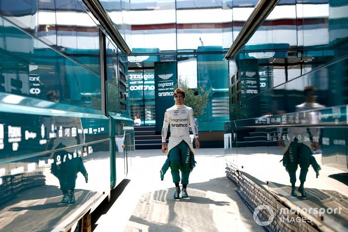 Lance Stroll, Aston Martin F1 Team, antes de los entrenamientos