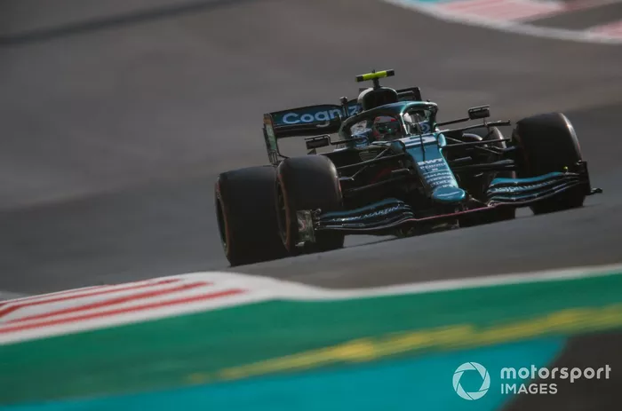 Sebastian Vettel, Aston Martin AMR21
