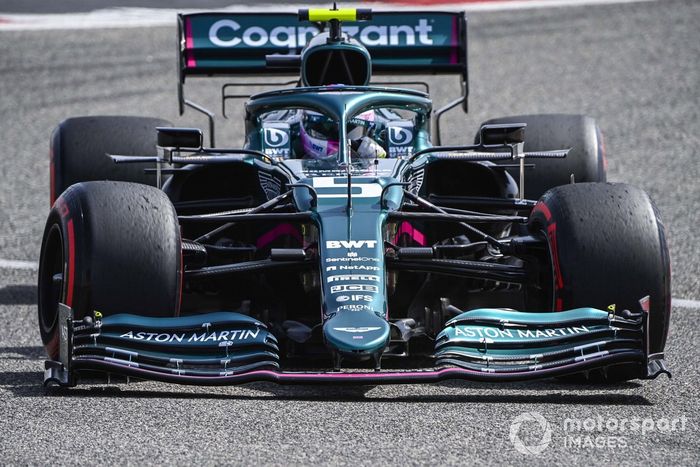 Sebastian Vettel, Aston Martin AMR21 