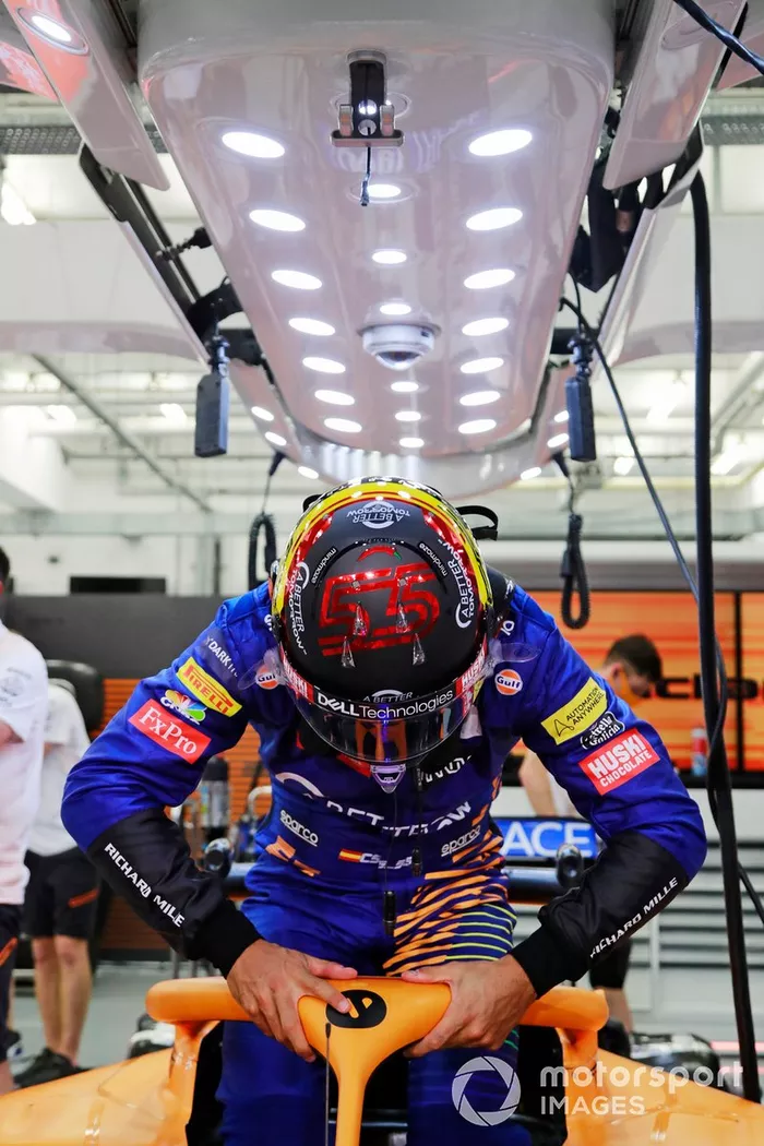 Carlos Sainz Jr., McLaren