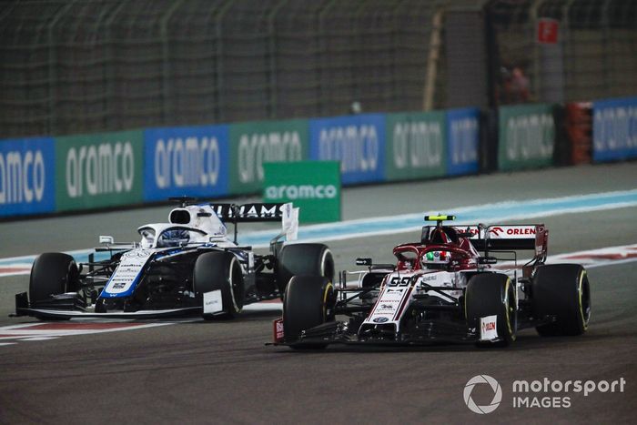 Antonio Giovinazzi, Alfa Romeo Racing C39, George Russell, Williams FW43