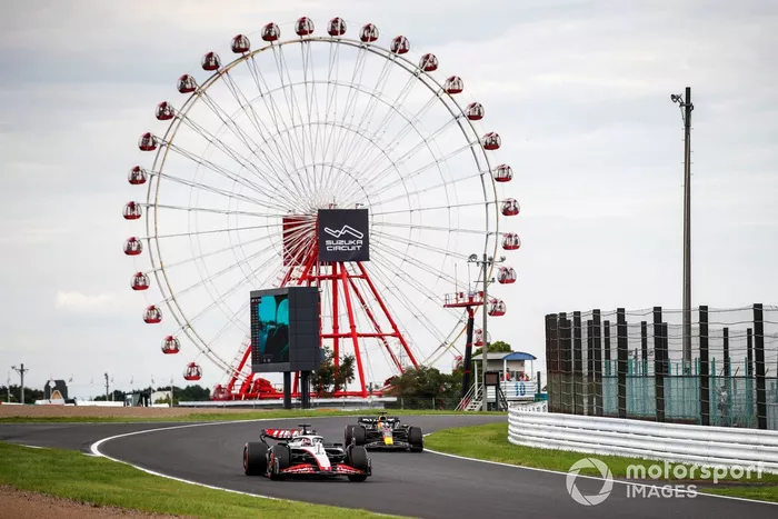 Kevin Magnussen, Haas VF-23, Max Verstappen, Red Bull Racing RB19