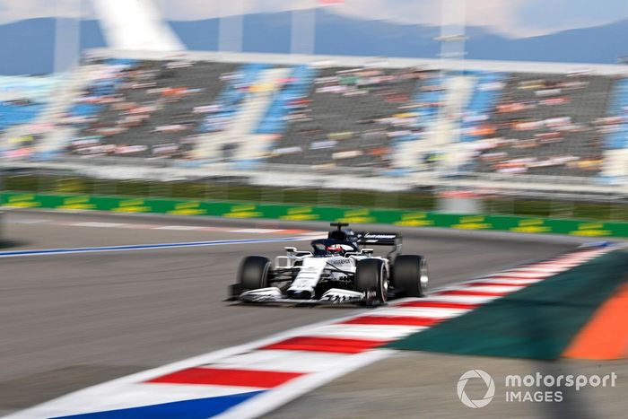 Daniil Kvyat, AlphaTauri AT01