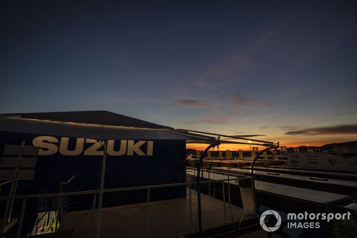 Atardecer en Motorland Aragón