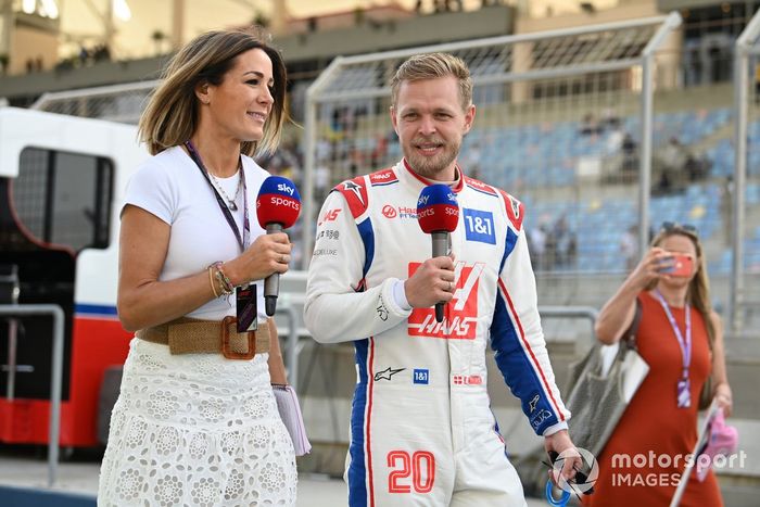 Natalie Pinkham, Sky Sports F1, entrevista a Kevin Magnussen, Haas F1 Team