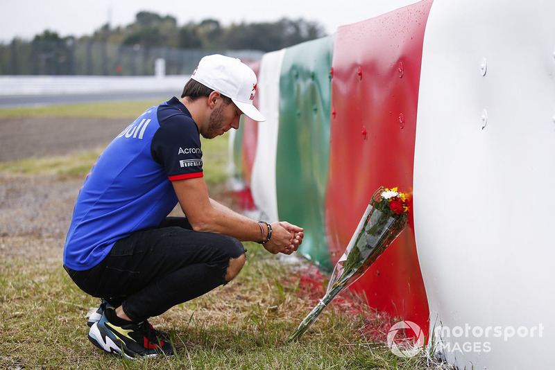 Pierre Gasly, Scuderia Toro Rosso, rend hommage à Jules Bianchi