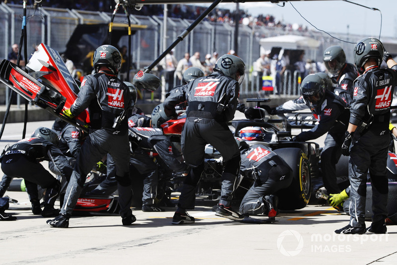 DNF: Romain Grosjean, Haas F1 Team VF-18