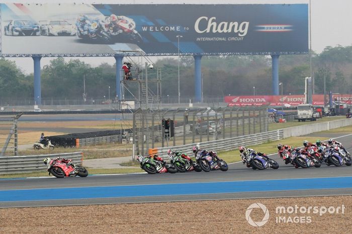 Alvaro Bautista, Aruba.it Racing-Ducati Team leads start