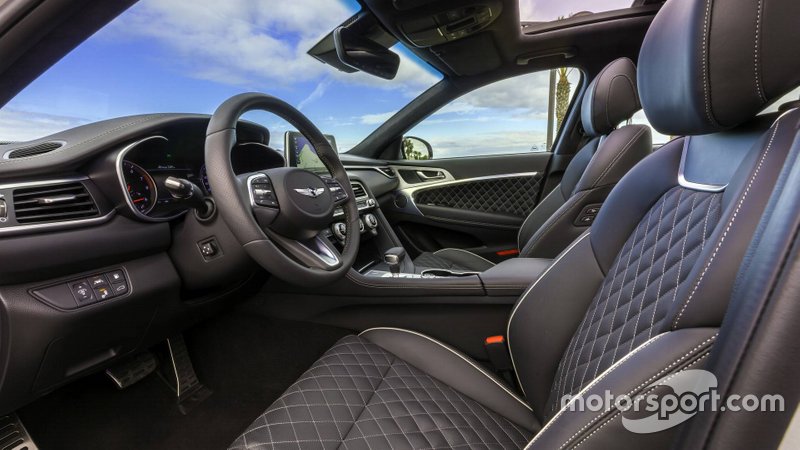 Genesis G70 2019 року