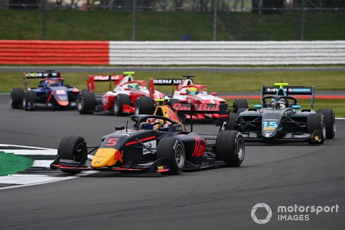 Liam Lawson, Hitech Grand Prix, Jake Hughes, HWA Racelab, Oscar Piastri, Prema Racing y Frederik Vesti, Prema Racing 