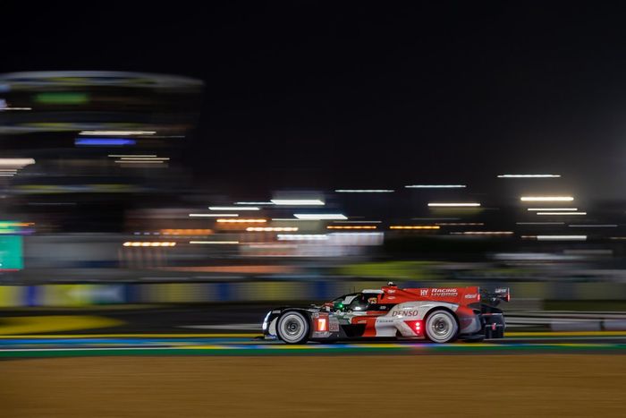 #7 Toyota Gazoo Racing Toyota GR010 - Hybrid Hypercar, Mike Conway, Kamui Kobayashi, José María López