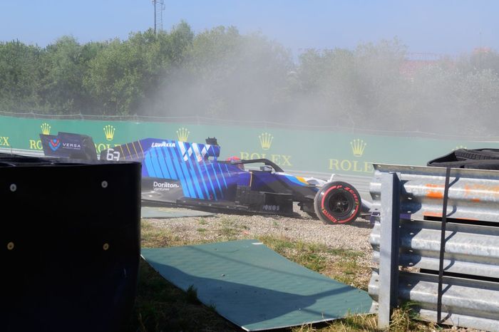 Choque de George Russell, Williams FW43B