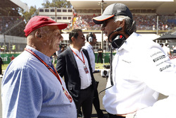 Niki Lauda, président non-exécutif de Mercedes AMG F1, Mansour Ojjeh, McLaren