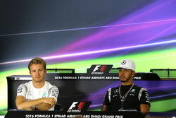 Nico Rosberg, Mercedes AMG F1, Lewis Hamilton, Mercedes AMG F1 during the press conference
