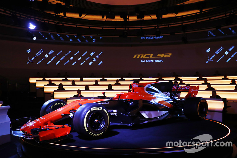 McLaren MCL32