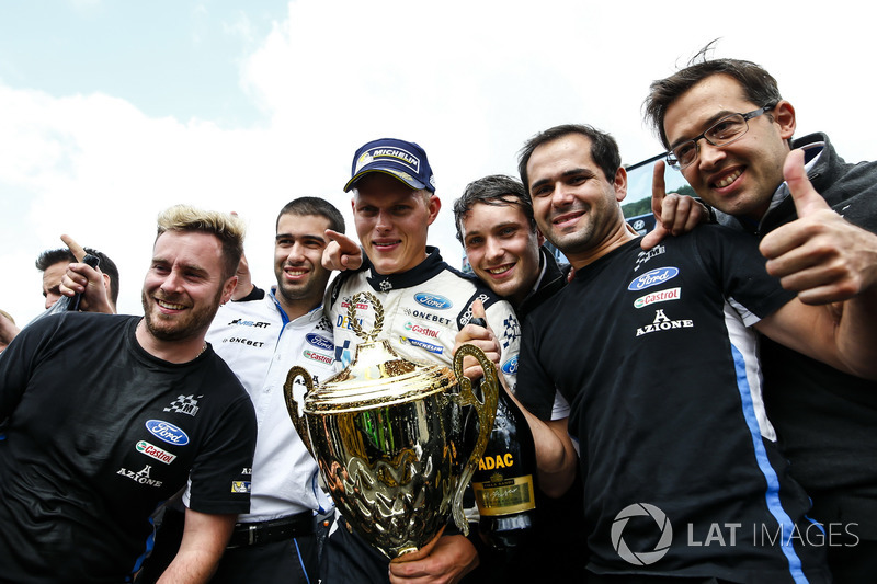 Podium : Ott Tänak, M-Spor, avec l'équipe