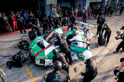 #29 Audi Sport Team Land-Motorsport, Audi R8 LMS: Christopher Mies, Connor De Phillippi, Markus Winkelhock, Kelvin van der Linde