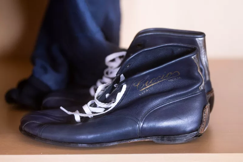 Chaussures de Jacky Ickx, Genesis Magma Racing Genesis