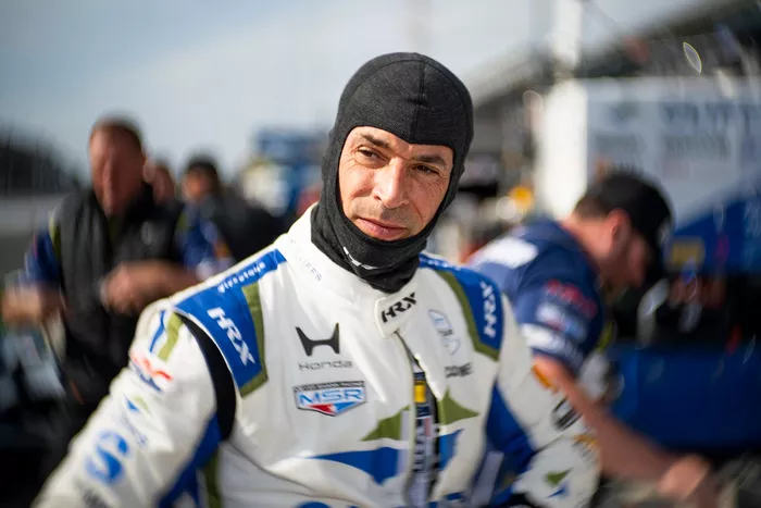 Helio Castroneves, Meyer Shank Racing w/Curb Agajanian Honda