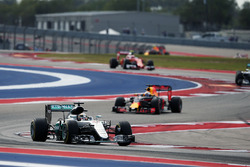 Льюис Хэмилтон, Mercedes AMG F1 W07 Hybrid
