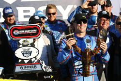 Sieger Kevin Harvick, Stewart-Haas Racing, Chevrolet