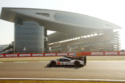 #1 Porsche Team Porsche 919 Hybrid: Тимо Бернхард, Марк Уэббер, Брендон Хартли