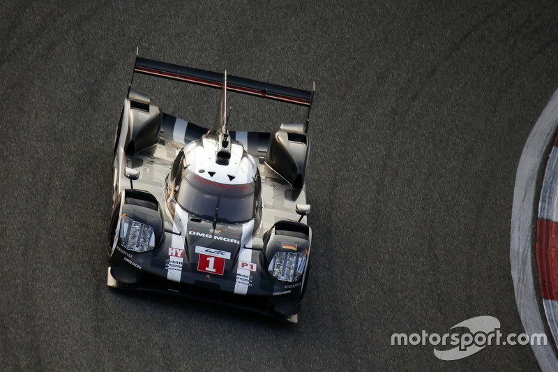 #1 Porsche Team Porsche 919 Hybrid: Timo Bernhard, Mark Webber, Brendon Hartley