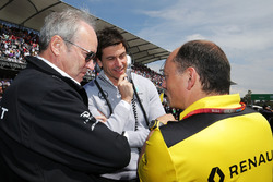 Jerome Stoll, Renault Sport F1, Präsident; Toto Wolff, Mercedes, Motorsportchef; Frederic Vasseur, R