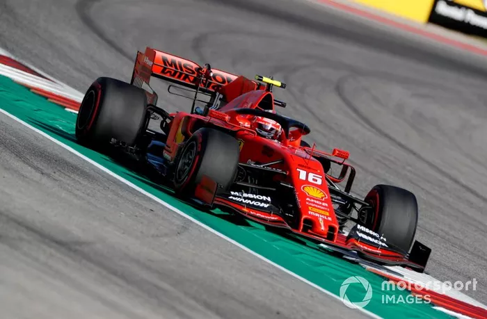4.- Charles Leclerc, Ferrari SF90, 1:32.137