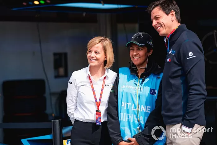 Susie Wolff, Venturi, Toto Wolff