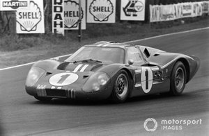 Dan Gurney, A.J. Foyt, Shelby-American, Ford GT40 Mk.IV