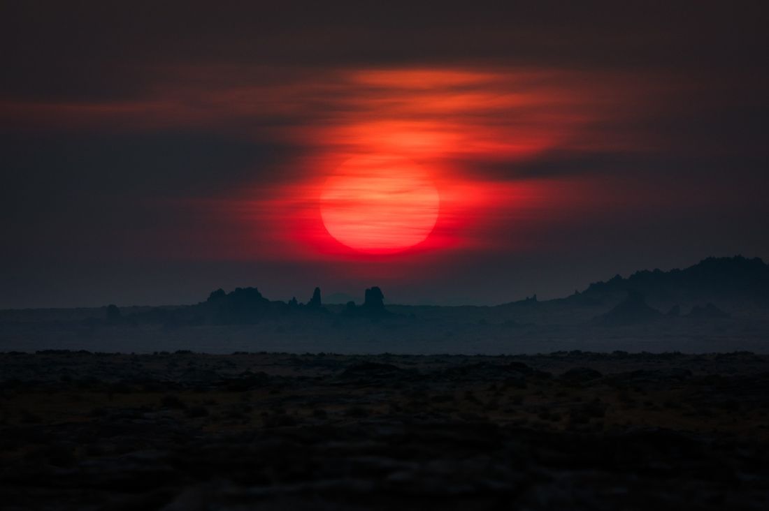 Wschód słońca na pustyni