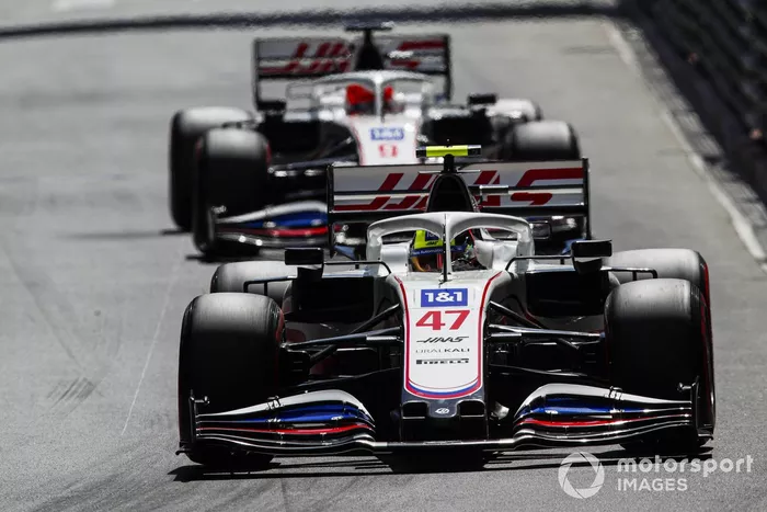 Mick Schumacher, Haas VF-21, Nikita Mazepin, Haas VF-21