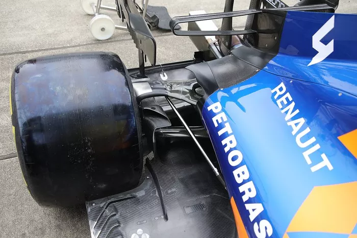 McLaren MCL34 rear detail