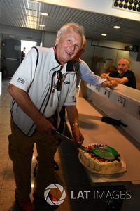 Ercole Colombo, fotógrafo celebra su Gran Premio número 700