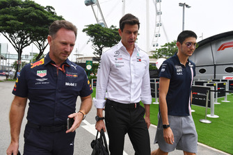Christian Horner, teambaas Red Bull Racing, Toto Wolff, Mercedes AMG F1 en Esteban Ocon, Racing Point Force India F1 Team