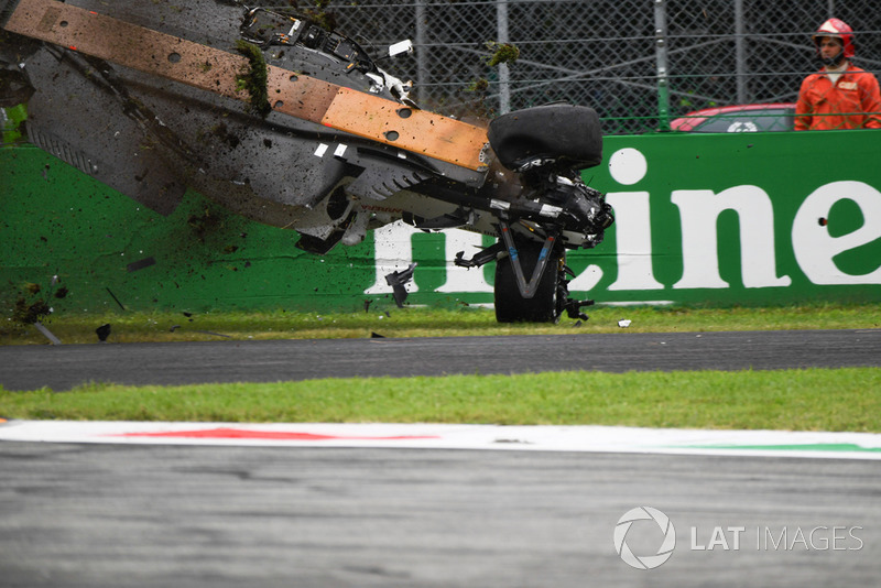Marcus Ericsson, Sauber C37 crash