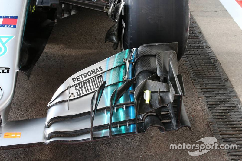 Mercedes AMG F1 W09 detalle del ala frontal