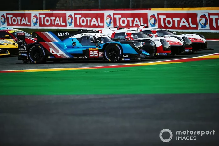 #36 Alpine Elf Matmut Alpine 480 Gibson: Andre Negrao, Nicolas Lapierre, Matthieu Vaxiviere 