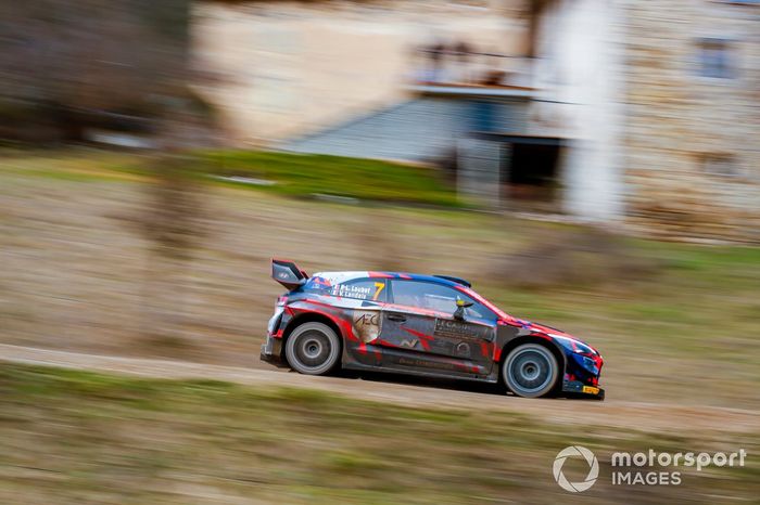 Pierre-Louis Loubet, Vincent Landais, Hyundai 2c Competition Hyundai i20 Coupe WRC