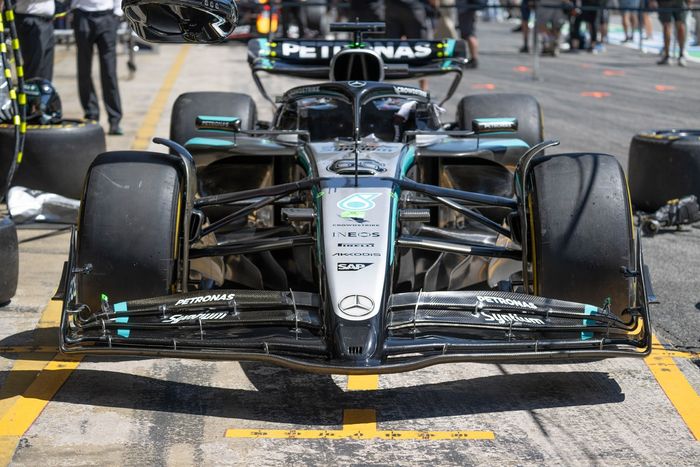 Mercedes W16 technical detail